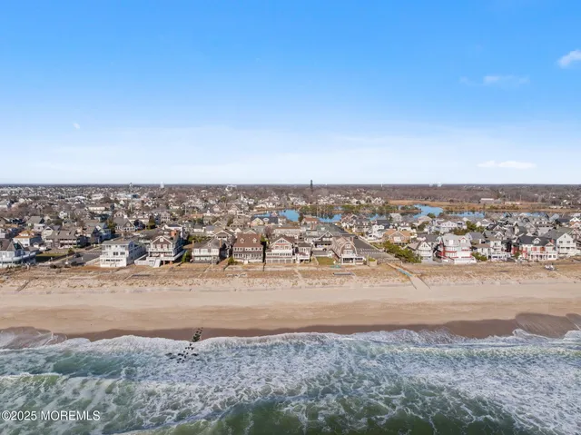 $10,700,000 | 409 East Avenue, Bay Head, NJ 08742
