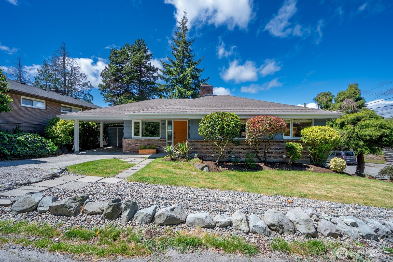 9003 43rd Place Southwest Seattle, WA 98136 - Photo 1 of 39 Gallery Image 1