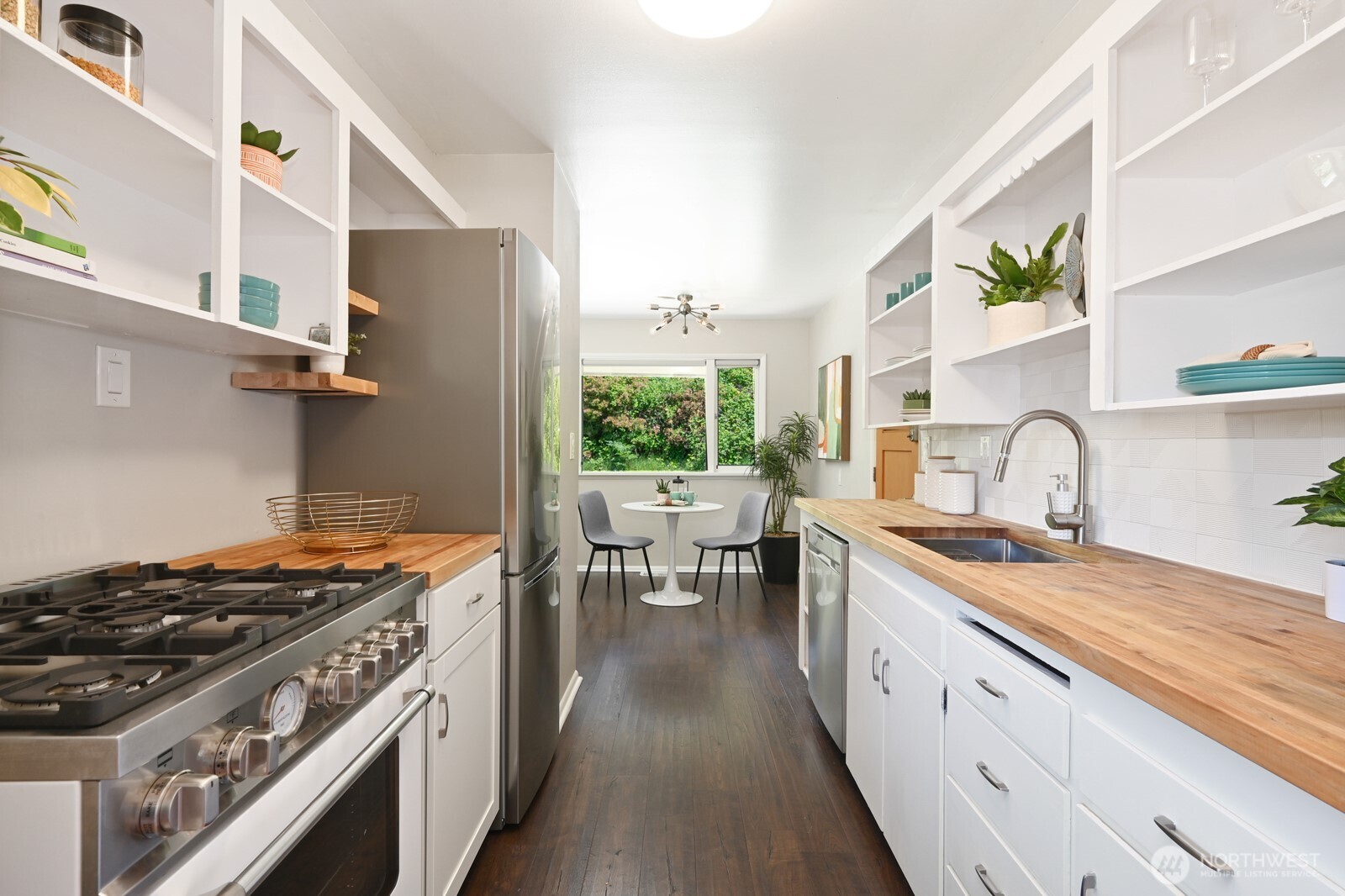 9003 43rd Place Southwest Seattle, WA 98136 - Photo 14 of 39 Gallery Image 14