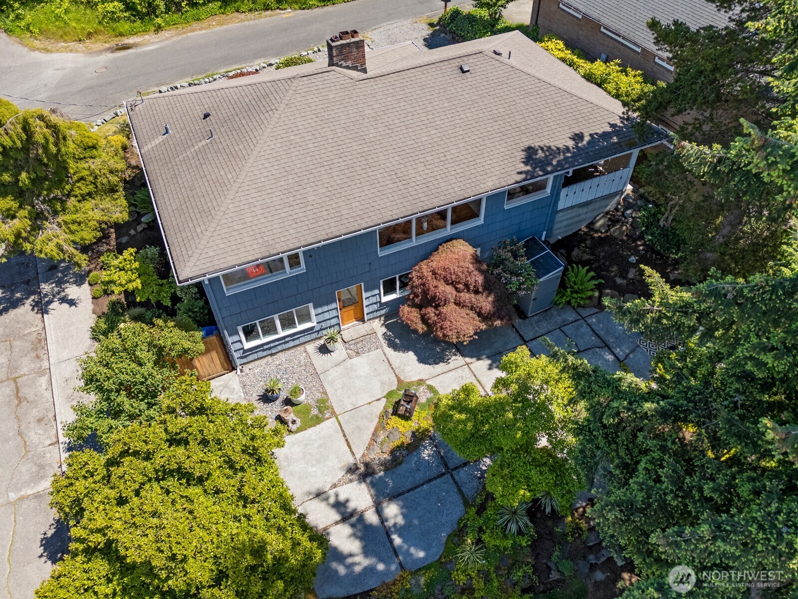 9003 43rd Place Southwest Seattle, WA 98136 - Photo 32 of 39 Gallery Image 32
