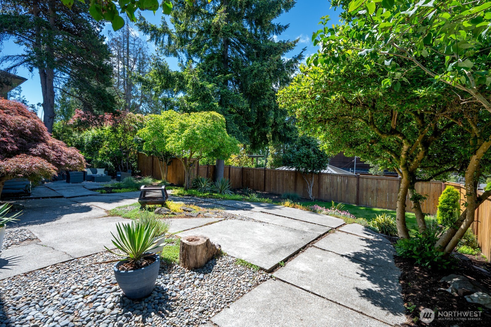 9003 43rd Place Southwest Seattle, WA 98136 - Photo 5 of 39 Gallery Image 5
