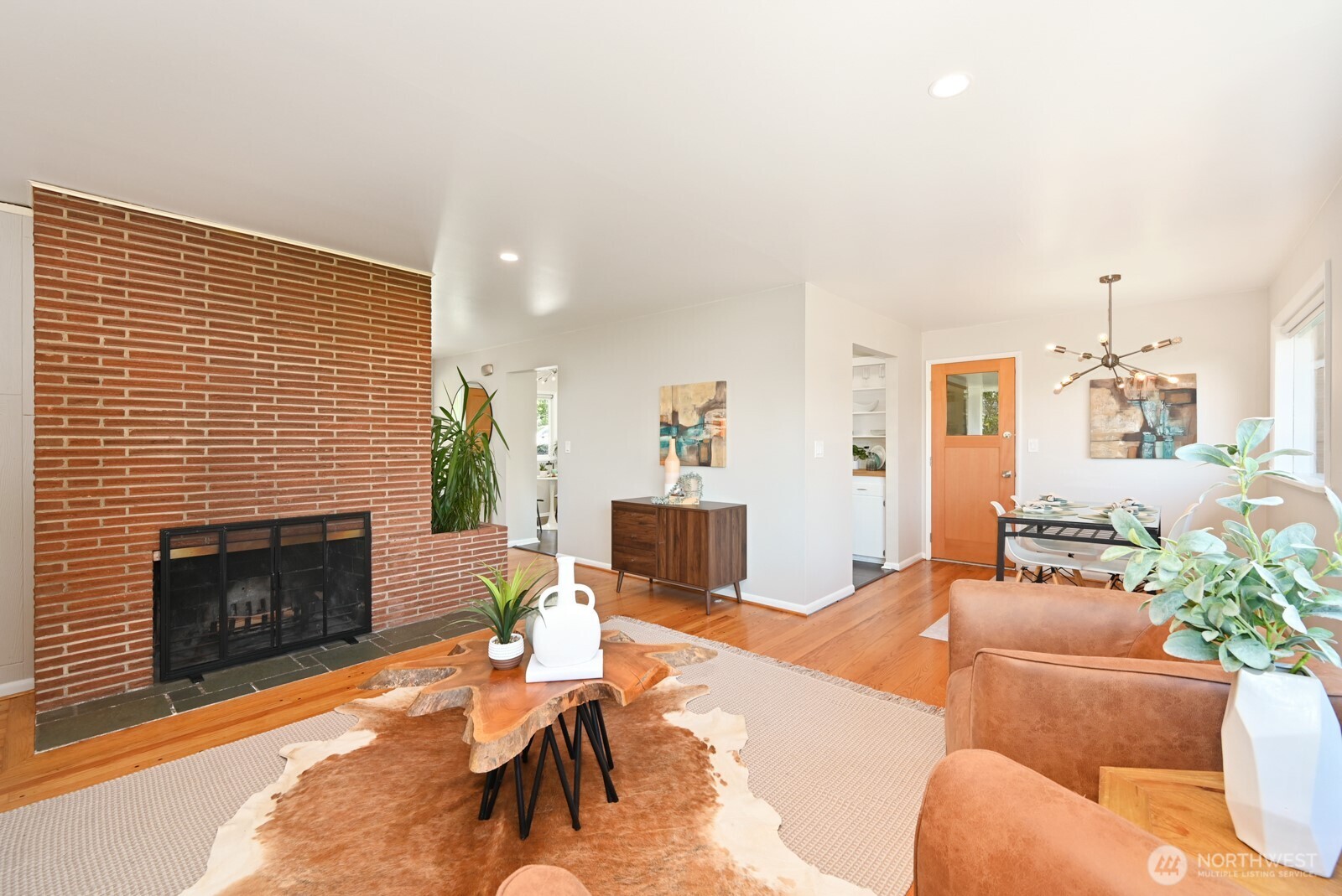 9003 43rd Place Southwest Seattle, WA 98136 - Photo 10 of 39 Gallery Image 10