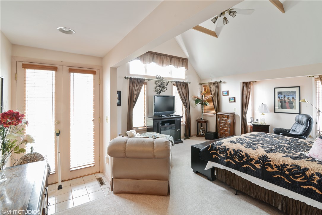 3 Jana Road Westerly, RI 02891 - Photo 15 of 28 Master Bedroom Suite