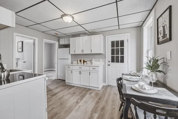 $449,987 | 207-209 White Street, Springfield, MA 01108