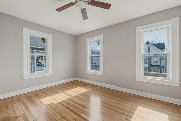 $449,987 | 207-209 White Street, Springfield, MA 01108