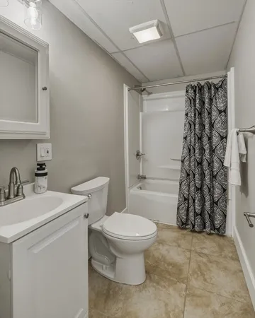 $449,987 | 207-209 White Street, Springfield, MA 01108