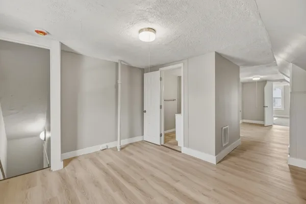 $449,987 | 207-209 White Street, Springfield, MA 01108