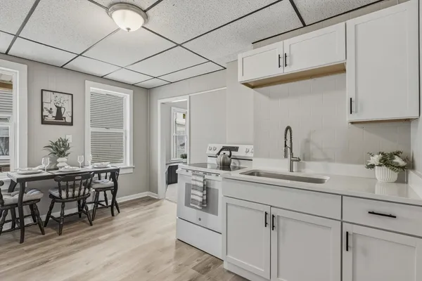 $449,987 | 207-209 White Street, Springfield, MA 01108