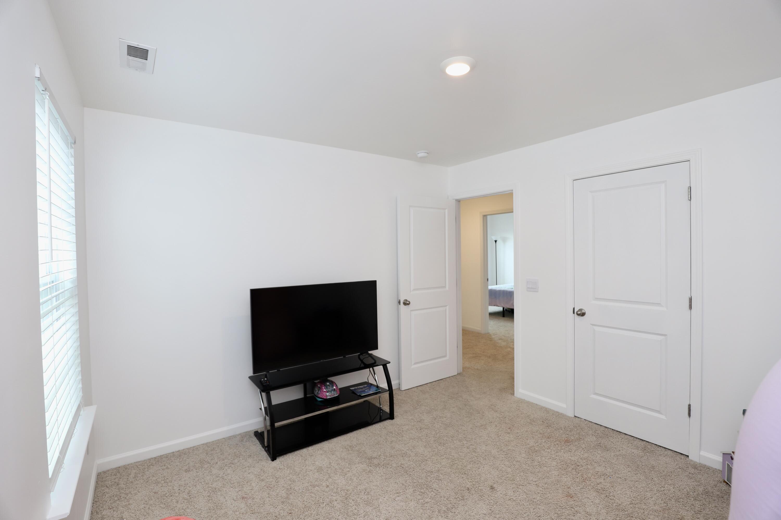 2037 Elmridge Road Columbia, SC 29209 - Photo 77 of 88 730B94F3-2FF7-4CB5-9BDE-28F3BB00BA36_1_2