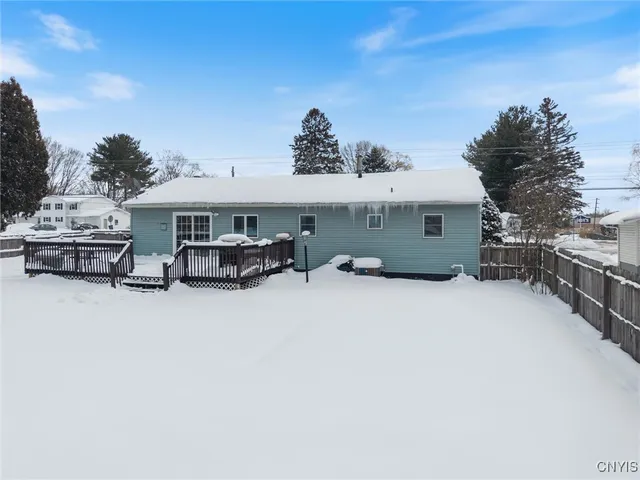 $229,900 | 5793 West Pine Grove Road, Cicero, NY 13039