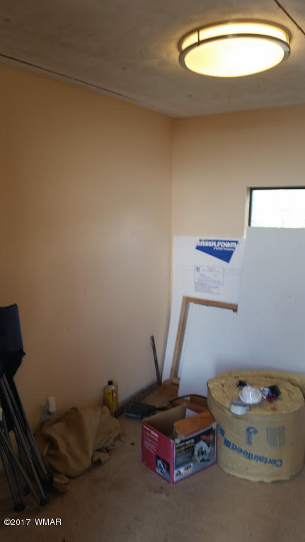 47 Short Lane Concho, AZ 85924 - Photo 12 of 16