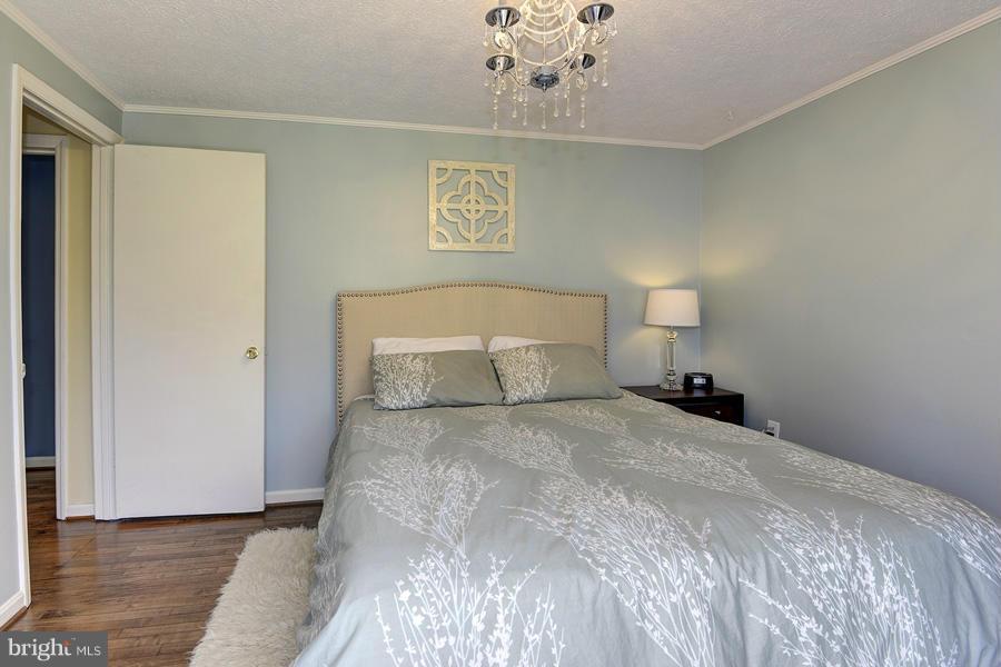 310 Talahi Road Southeast Vienna, VA 22180 - Photo 12 of 30 Bedroom (Master)