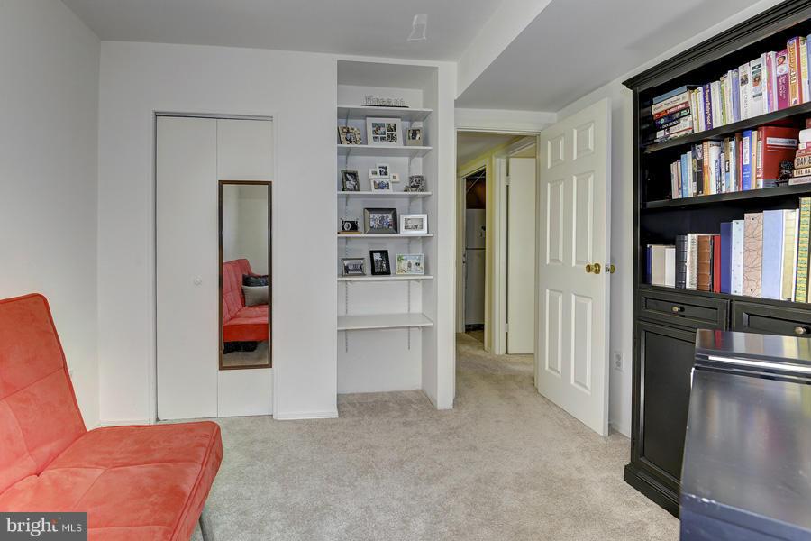 310 Talahi Road Southeast Vienna, VA 22180 - Photo 23 of 30 Interior (General)