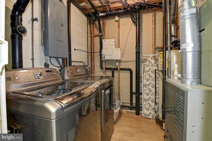 310 Talahi Road Southeast Vienna, VA 22180 - Photo 24 of 30 Interior (General)