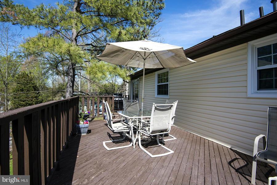 310 Talahi Road Southeast Vienna, VA 22180 - Photo 26 of 30 Exterior (Rear)