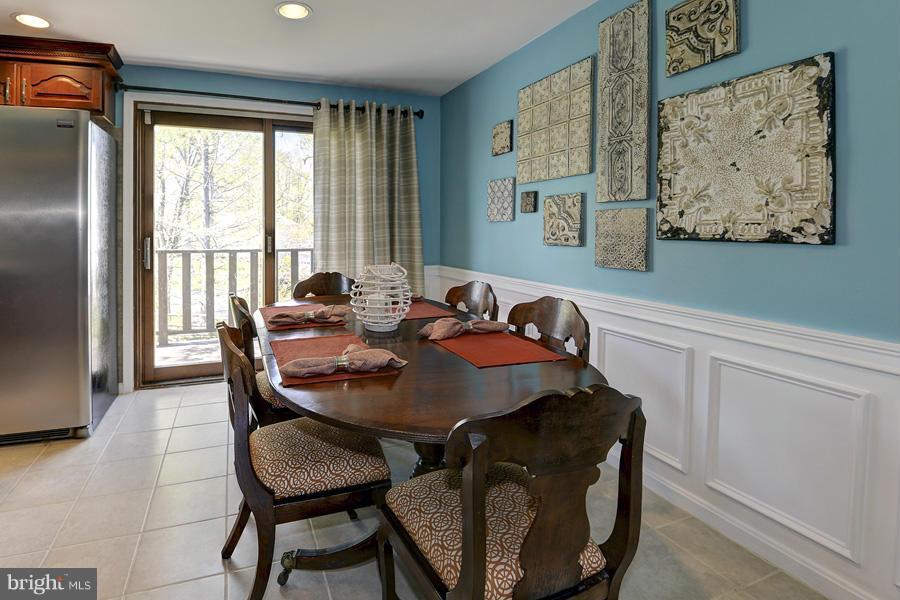 310 Talahi Road Southeast Vienna, VA 22180 - Photo 8 of 30 Dining Room
