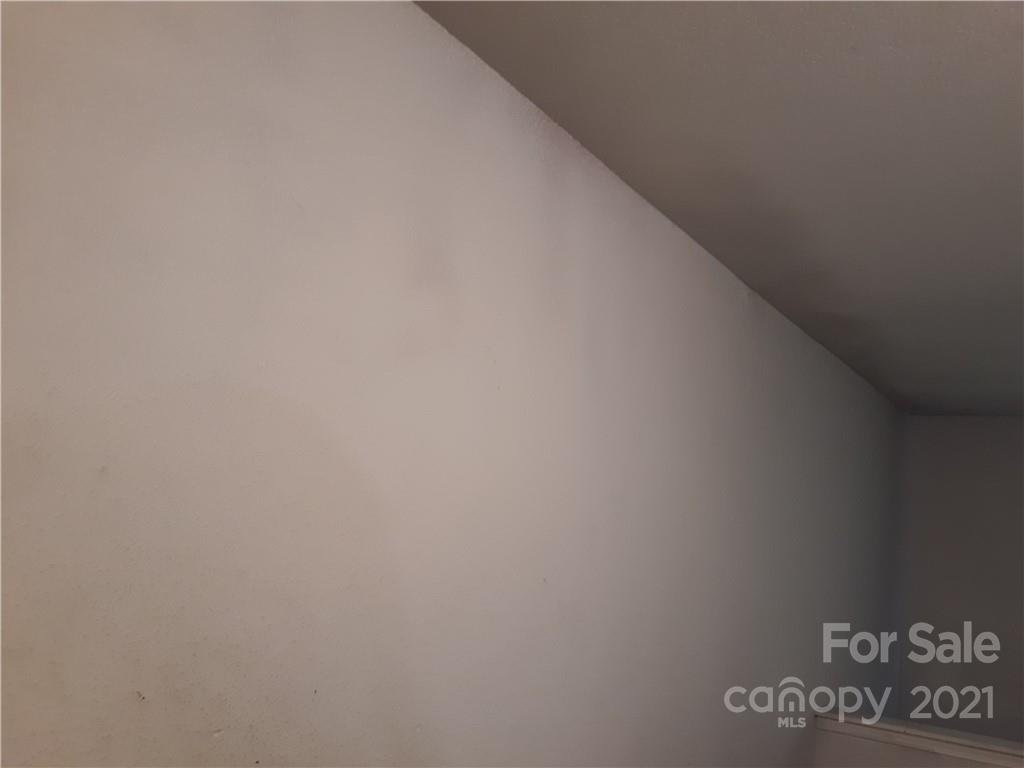 8946 Chalkstone Road, Unit 120 Charlotte, NC 28216 - Photo 14 of 23 Gallery Image 14