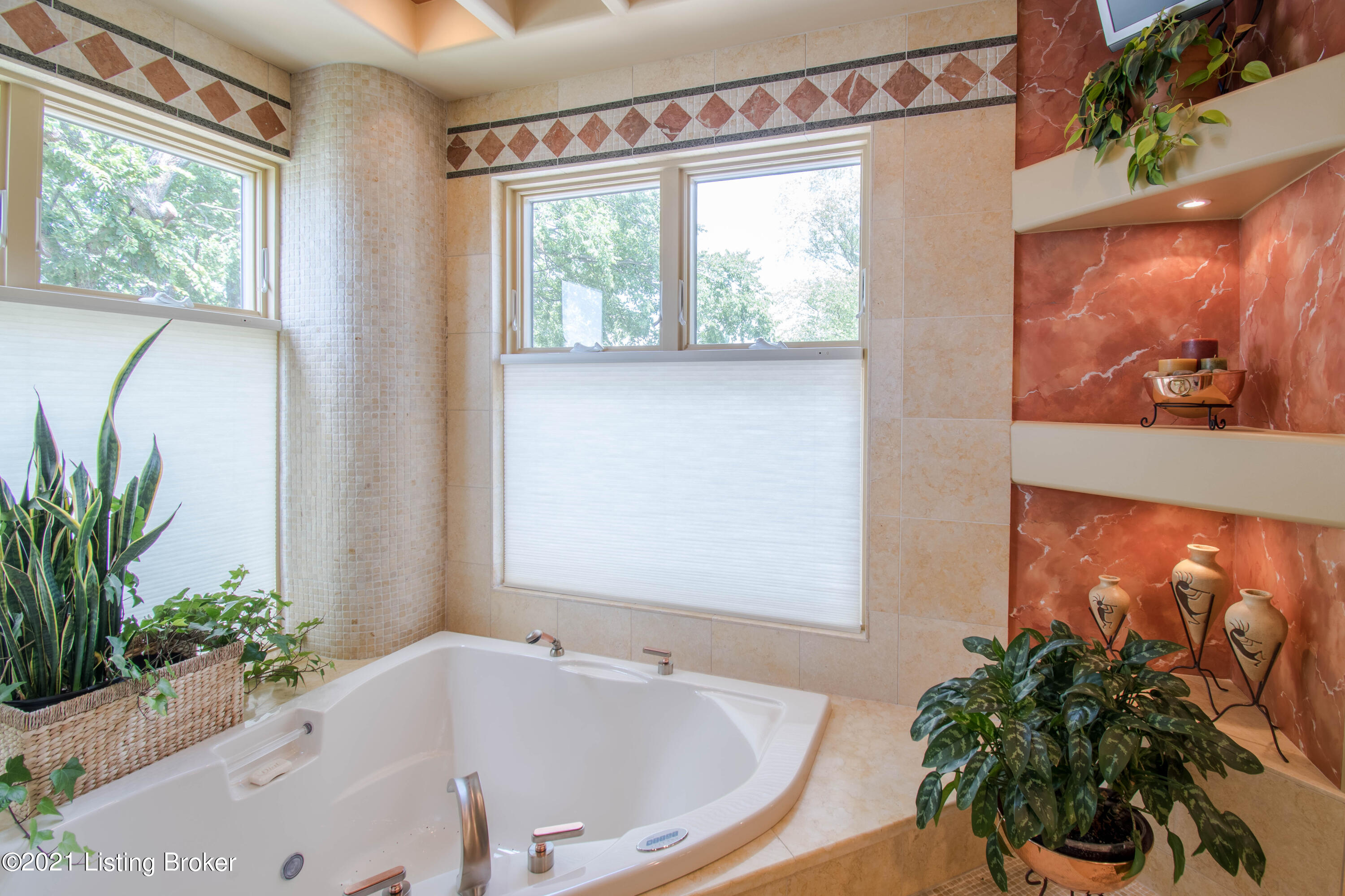 2804 Belknap Beach Road Prospect, KY 40059 - Photo 49 of 95 000_6464-HDR