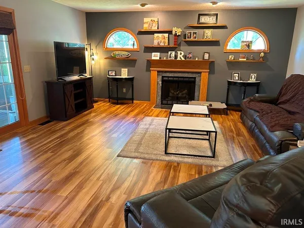 $365,000 | 423 Crimson Lane, Plymouth, IN 46563