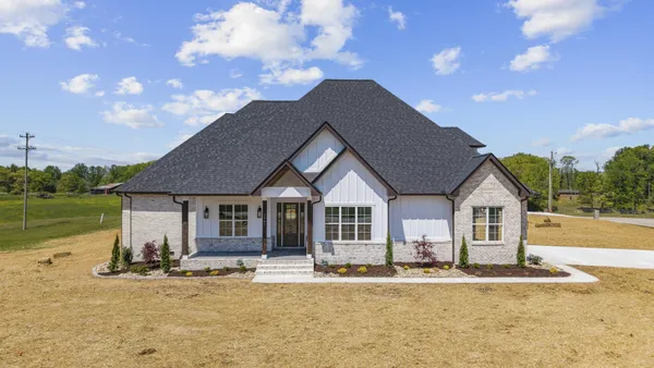 $829,900 | 2981 Cane Creek Road, Cookeville, TN 38506