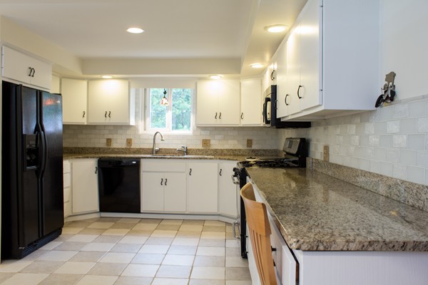 4 Pine Grove Road Medfield, MA 02052 - Photo 6 of 26 Gallery Image 6