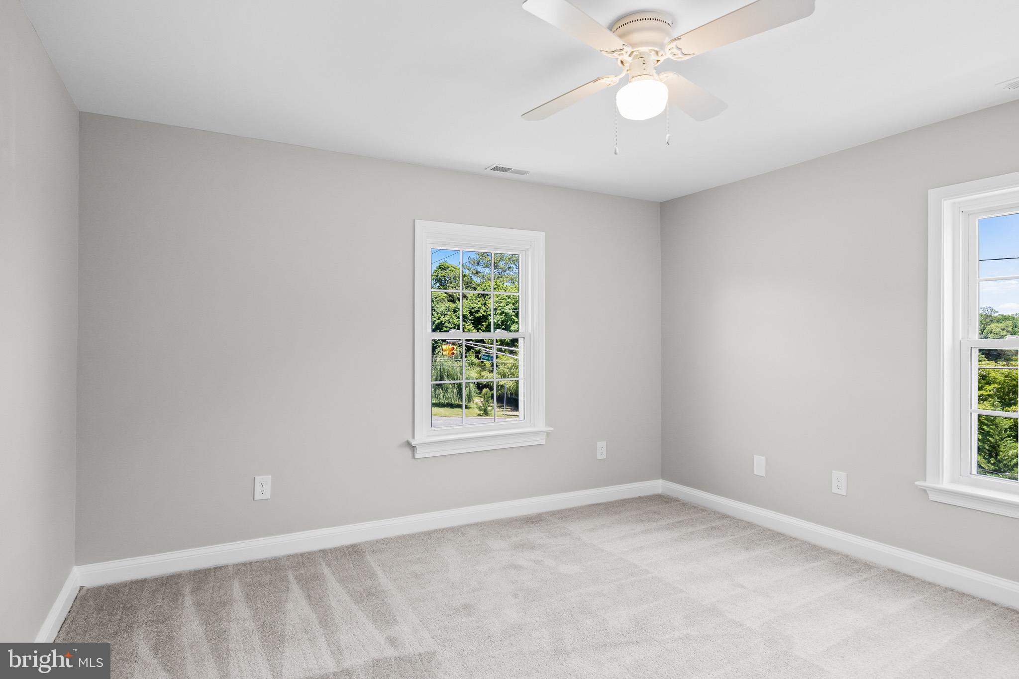 402 Barnsboro Road Sewell, NJ 08080 - Photo 23 of 47 Gallery Image 23