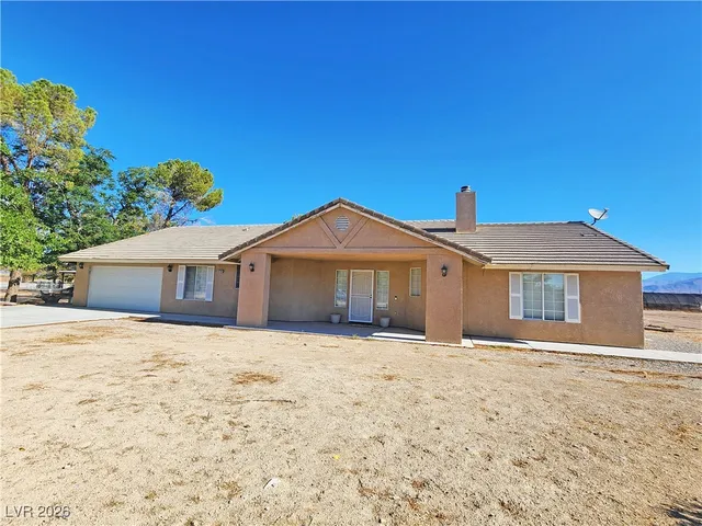 $1,935 | 3120 East Easy Street, Pahrump, NV 89061