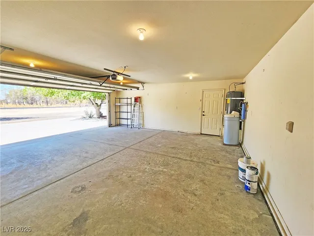 $1,935 | 3120 East Easy Street, Pahrump, NV 89061