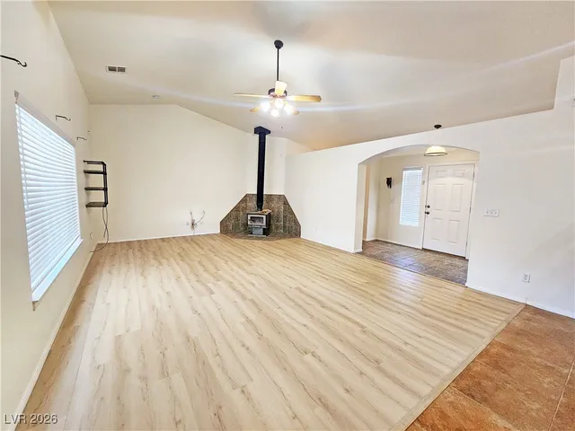 $1,935 | 3120 East Easy Street, Pahrump, NV 89061