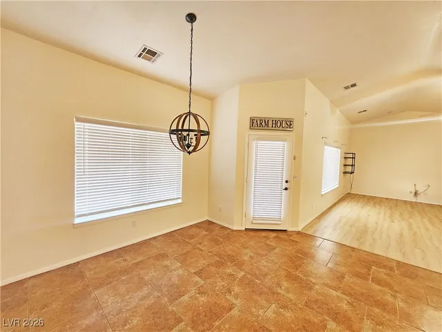 $1,935 | 3120 East Easy Street, Pahrump, NV 89061