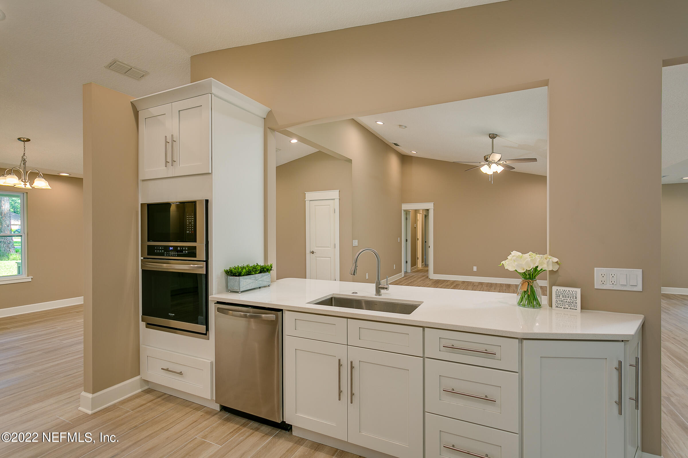 10729 Scott Mill Road Jacksonville, FL 32223 - Photo 12 of 55 1664911808-012-10729-Scott-Mill-Rd-1