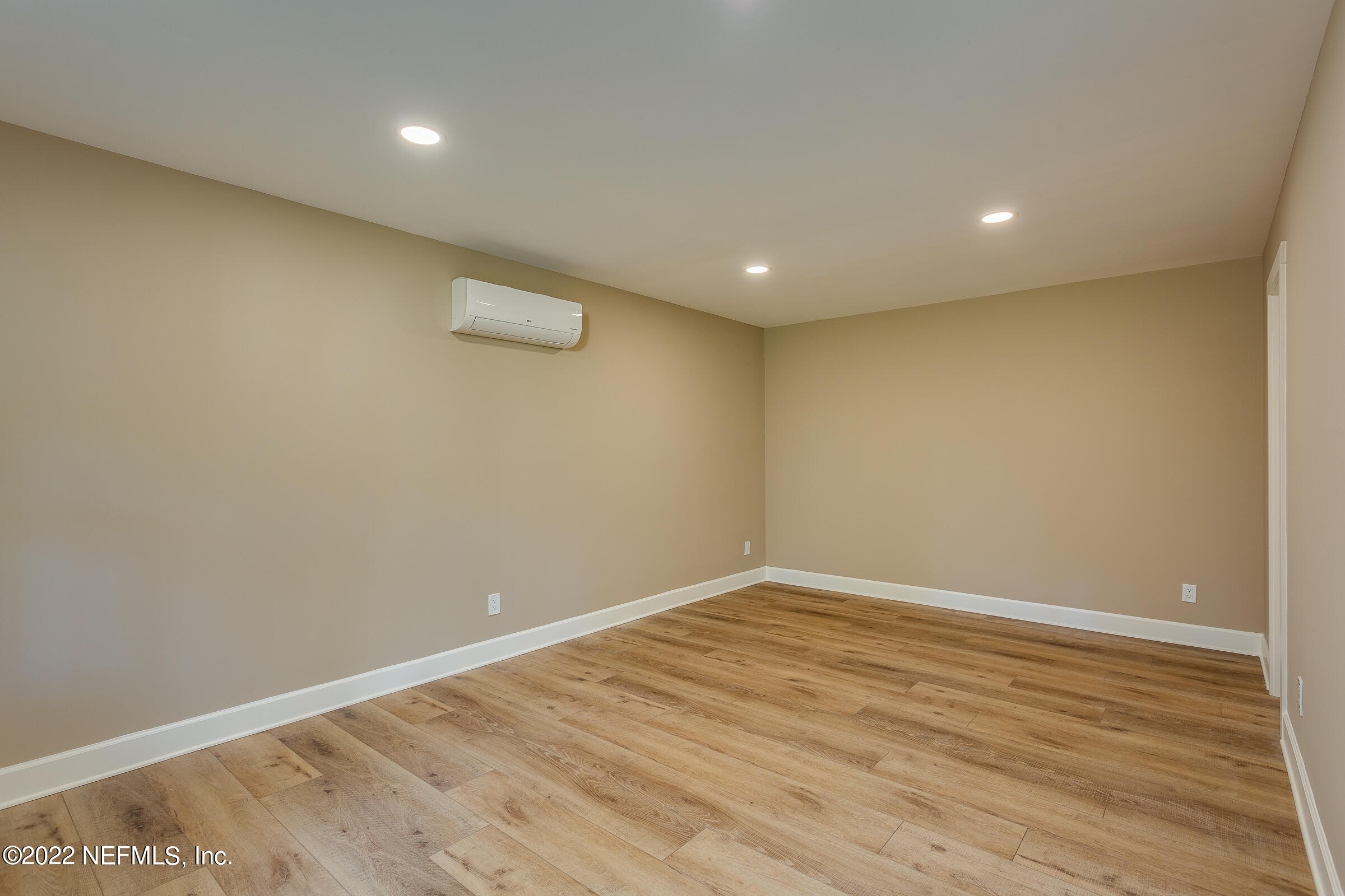 10729 Scott Mill Road Jacksonville, FL 32223 - Photo 39 of 55 1664912295-044-10729-Scott-Mill-Rd-1