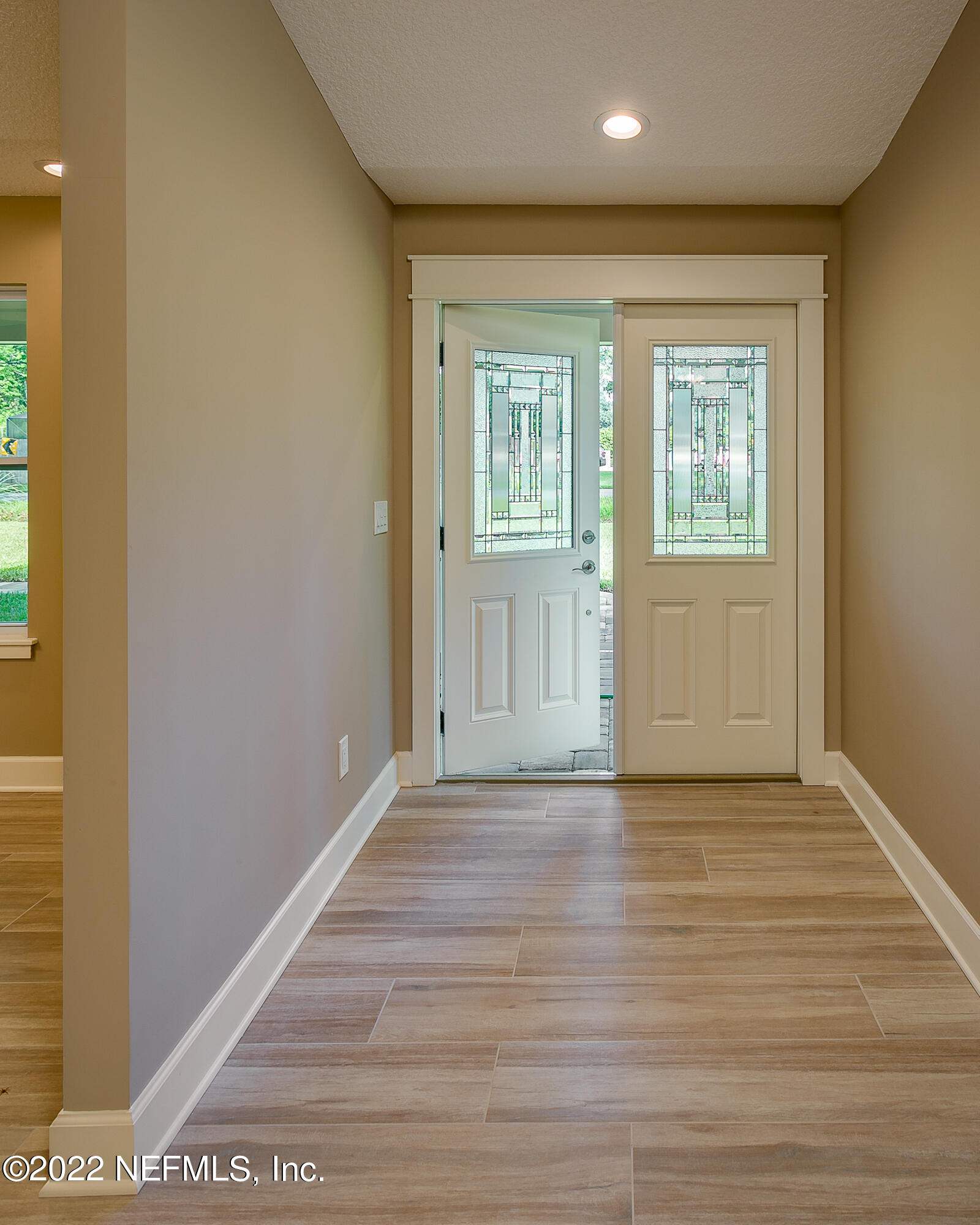 10729 Scott Mill Road Jacksonville, FL 32223 - Photo 4 of 55 1664911808-004-10729-Scott-Mill-Rd-2