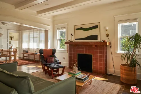 $999,000 | 1577 West 45th Street, Los Angeles, CA 90062