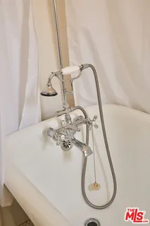 $999,000 | 1577 West 45th Street, Los Angeles, CA 90062