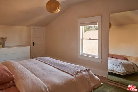 $999,000 | 1577 West 45th Street, Los Angeles, CA 90062