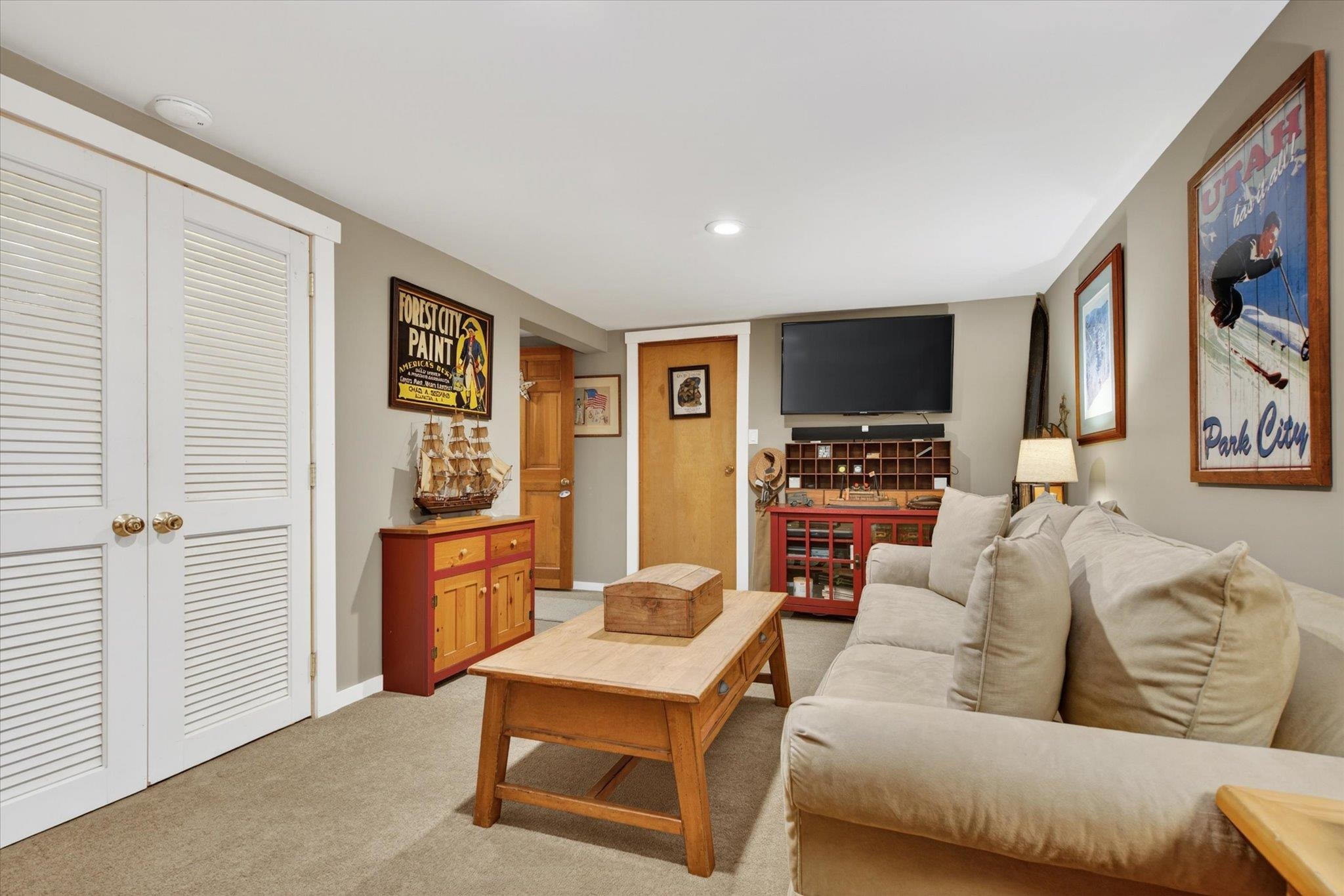 489 Tarbellville Road Mount Holly, VT 05730 - Photo 36 of 60