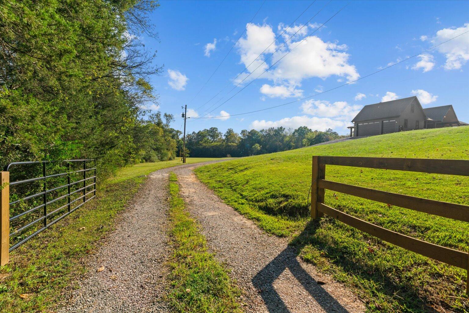 2458 Highway 163 Riceville, TN 37370 - Photo 18 of 100 018-DSC01434