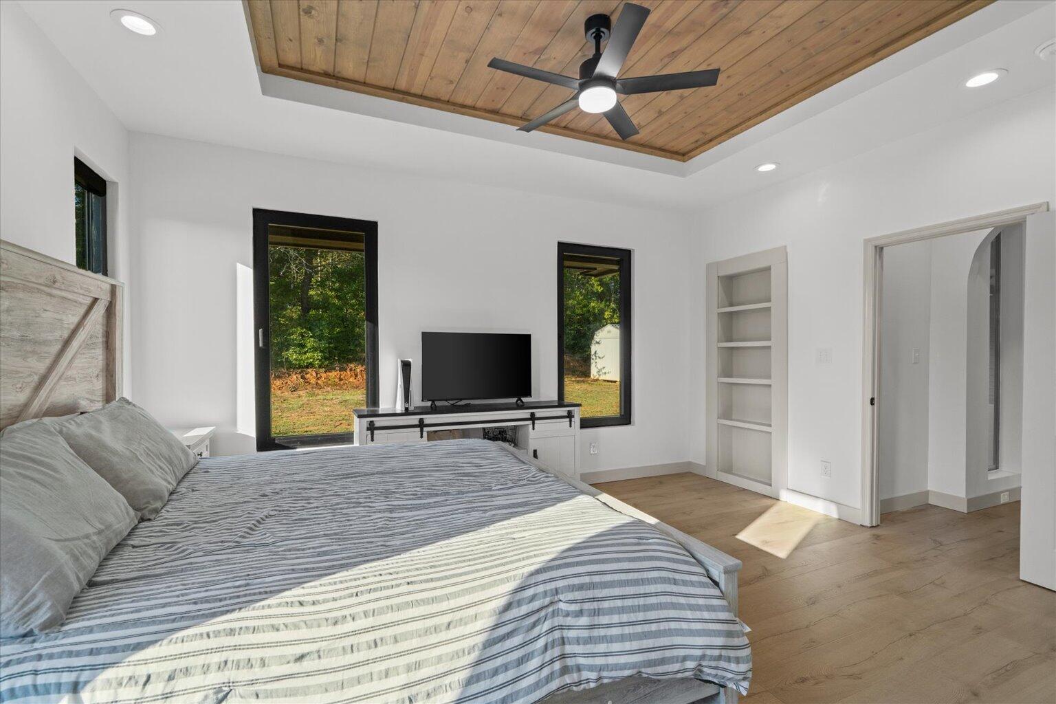 2458 Highway 163 Riceville, TN 37370 - Photo 55 of 100 055-DSC01804