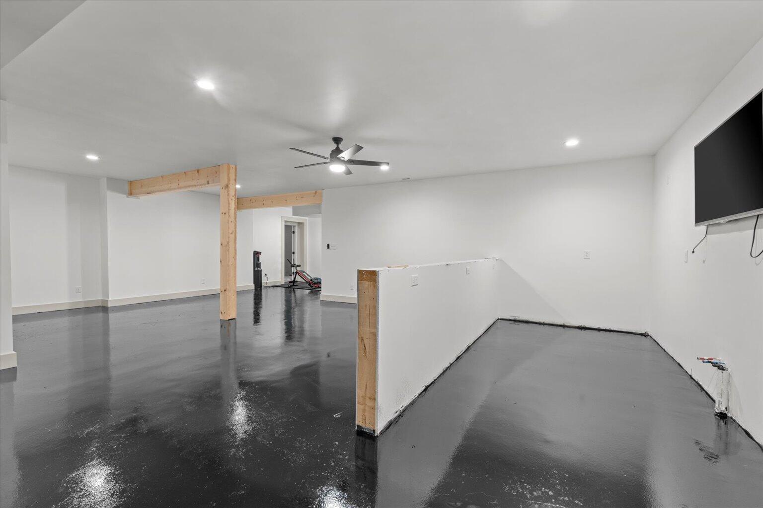 2458 Highway 163 Riceville, TN 37370 - Photo 81 of 100 081-DSC01954