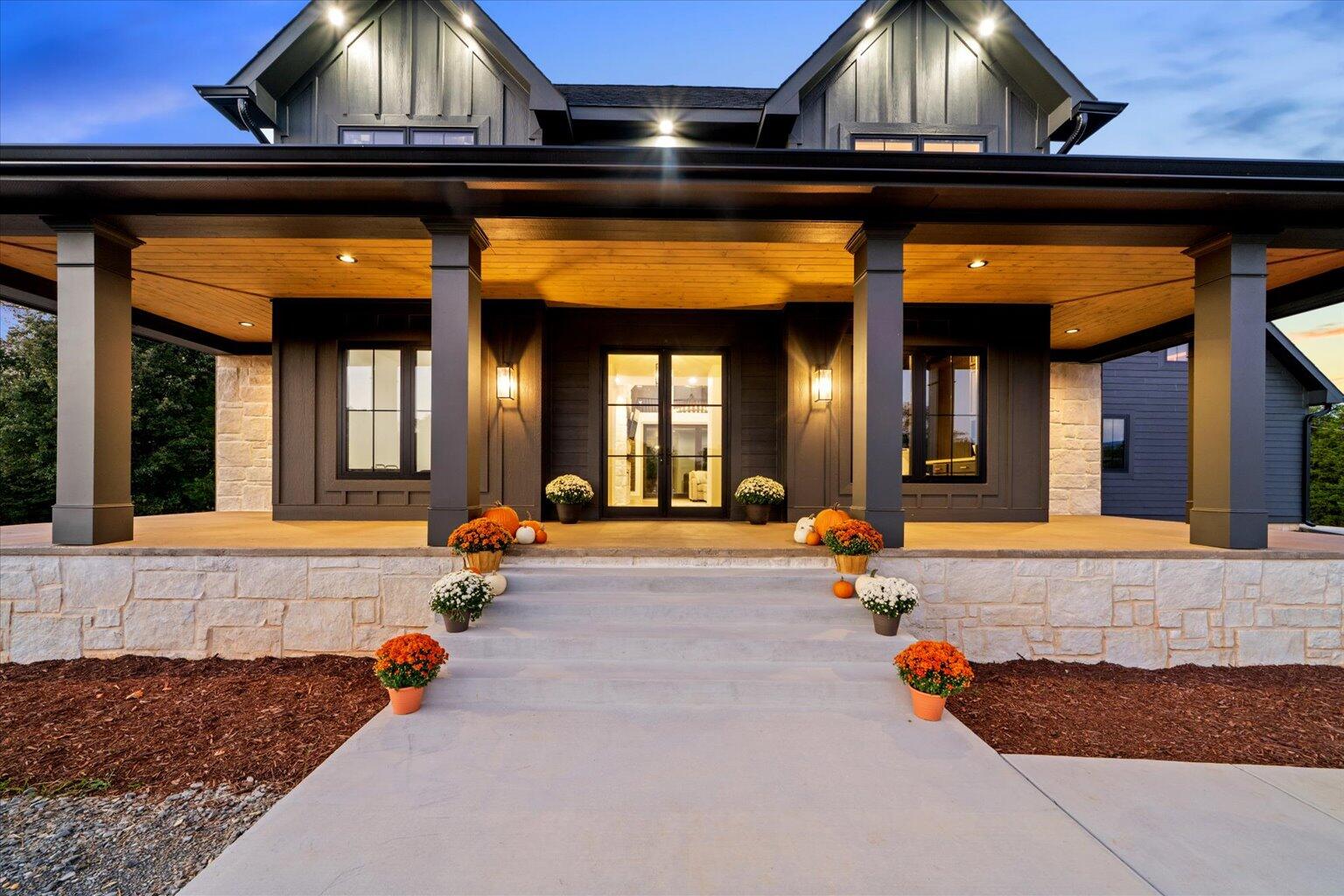 2458 Highway 163 Riceville, TN 37370 - Photo 10 of 100 010-DSC02059