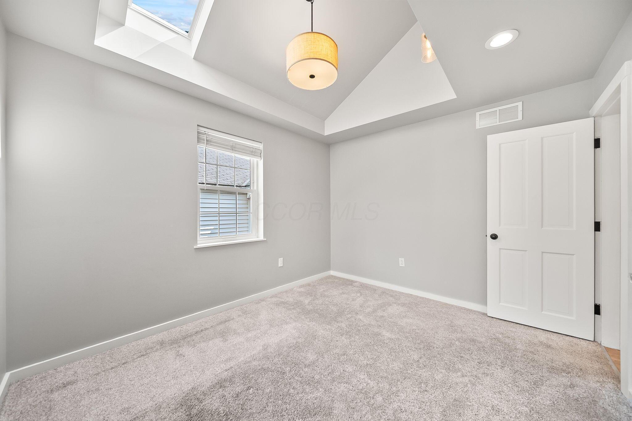 2698 Ruhl Avenue Columbus, OH 43209 - Photo 31 of 57 31-web-or-mls-DSC01762