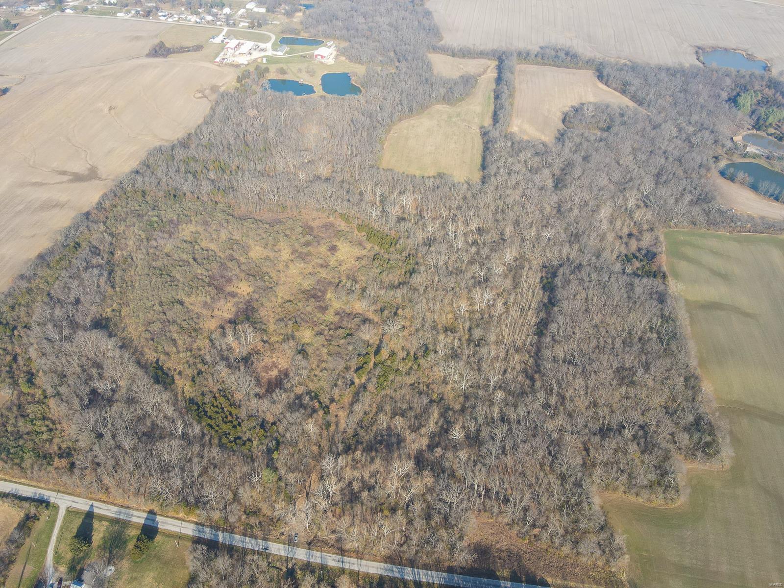 5214 Sportsman Road Waterloo, IL 62298 - Photo 12 of 26