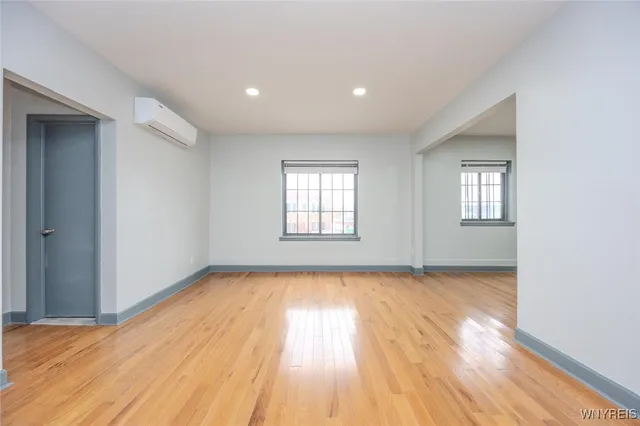 $950 | 530 Main Street, Unit 306, Niagara Falls, NY 14301