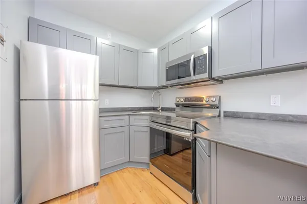 $950 | 530 Main Street, Unit 306, Niagara Falls, NY 14301