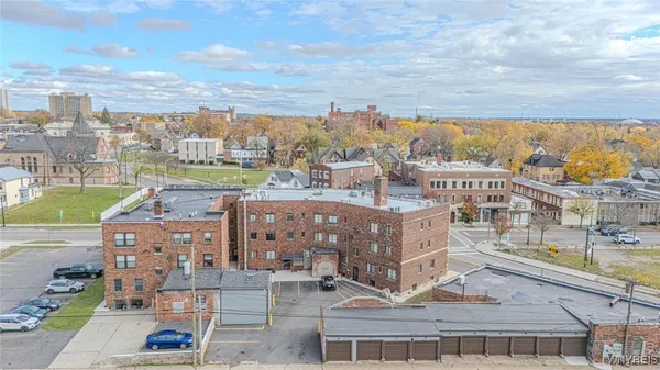 $950 | 530 Main Street, Unit 306, Niagara Falls, NY 14301