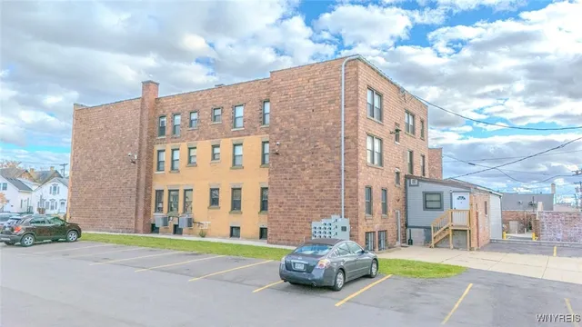 $950 | 530 Main Street, Unit 306, Niagara Falls, NY 14301