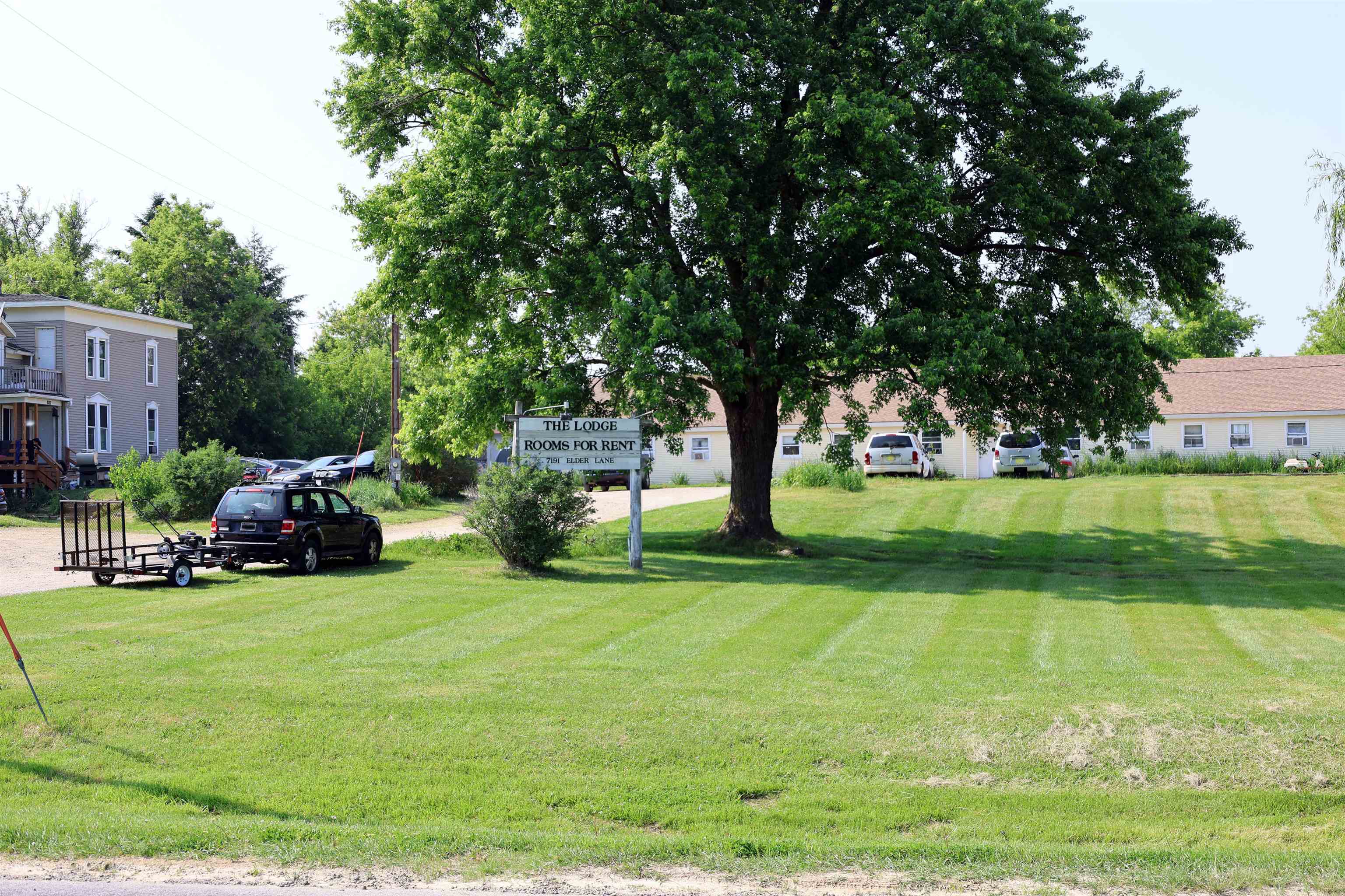 7191 Elder Lane, Unit 1 Sun Prairie, WI 53590 - Photo 2 of 40