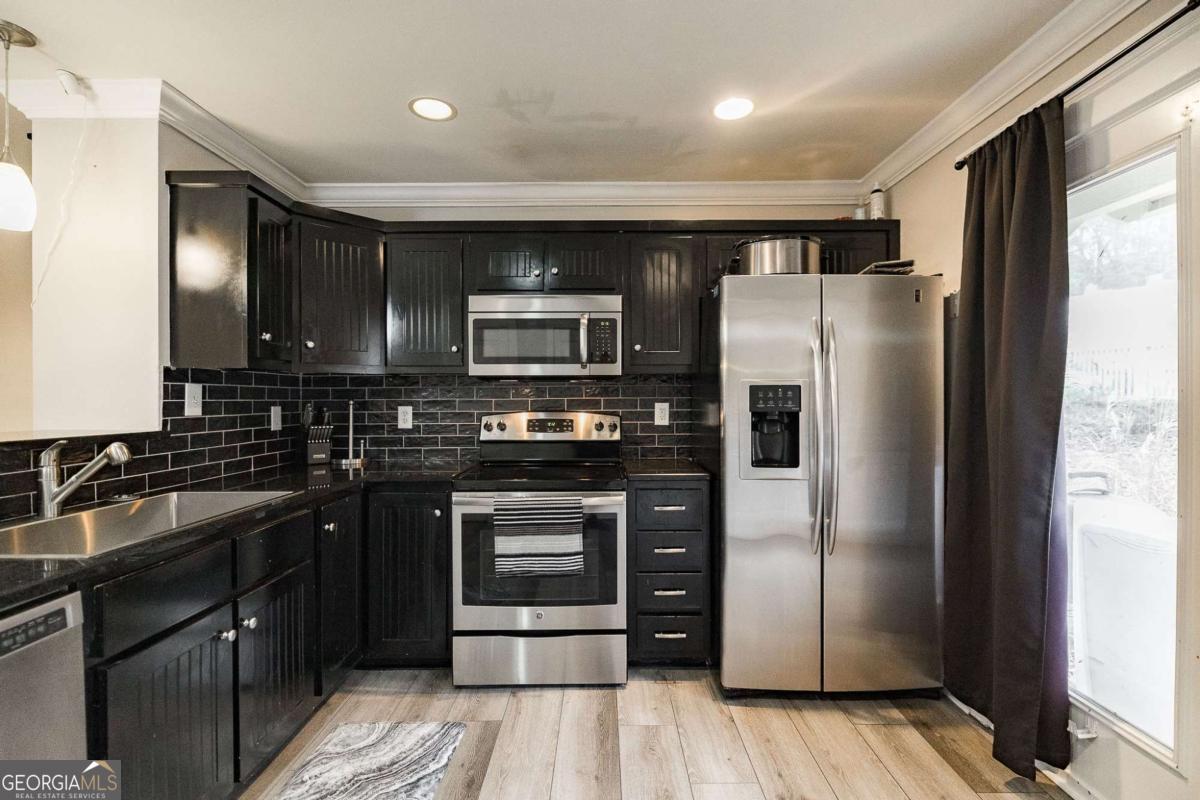 660 South Barnett Shoals Road, Unit 212 Athens, GA 30605 - Photo 15 of 38 Gallery Image 15