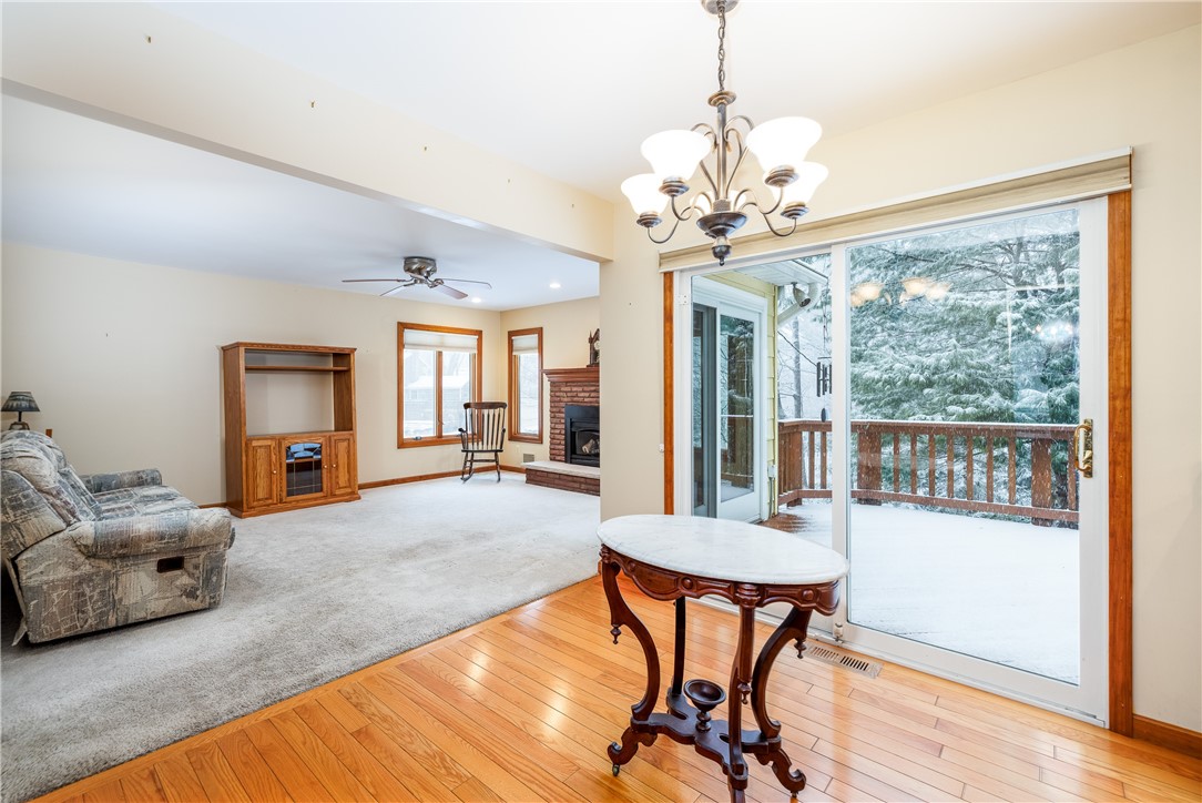 18 Bent Oak Road Chili, NY 14624 - Photo 18 of 47 Kitchen opens to family room
